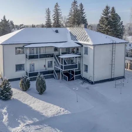 Jaeaeskaen Loma Ratatie 3 Asunto 4, アパート